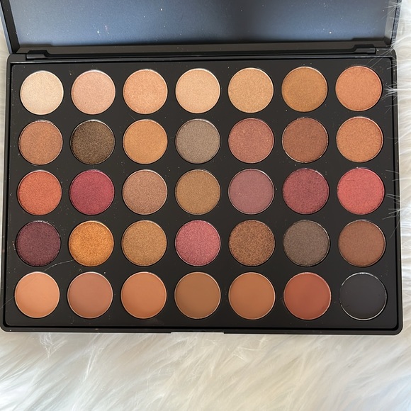 NIB Morphe 35F - Picture 2 of 7
